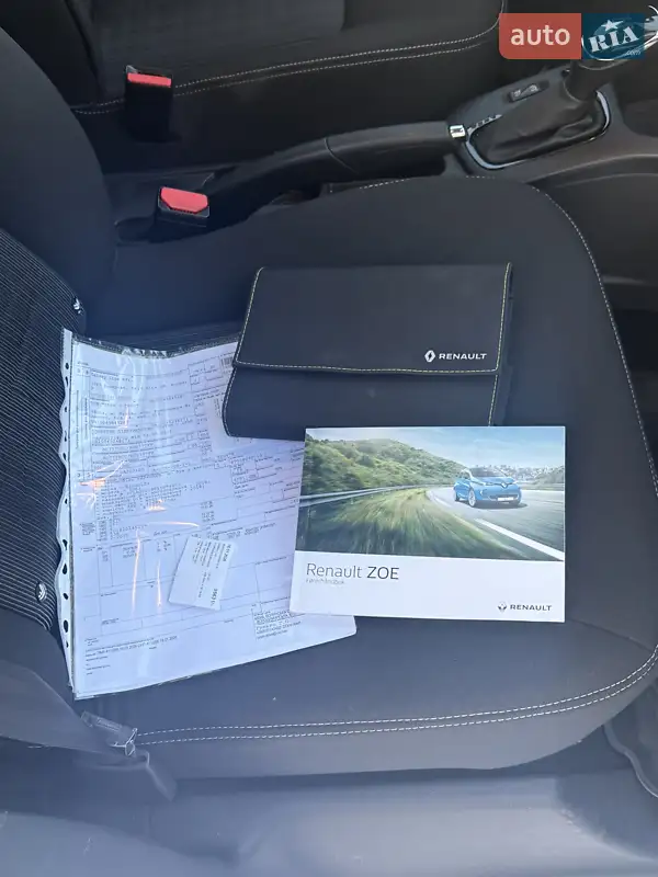 Хэтчбек Renault Zoe 2018 в Тернополе документ 3 фото Хэтчбек Renault Zoe 2018 в Тернополе документ
