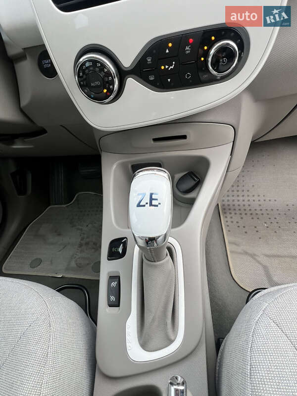 Хэтчбек Renault Zoe 2013 в Одессе фото 23 Хэтчбек Renault Zoe 2013 в Одессе