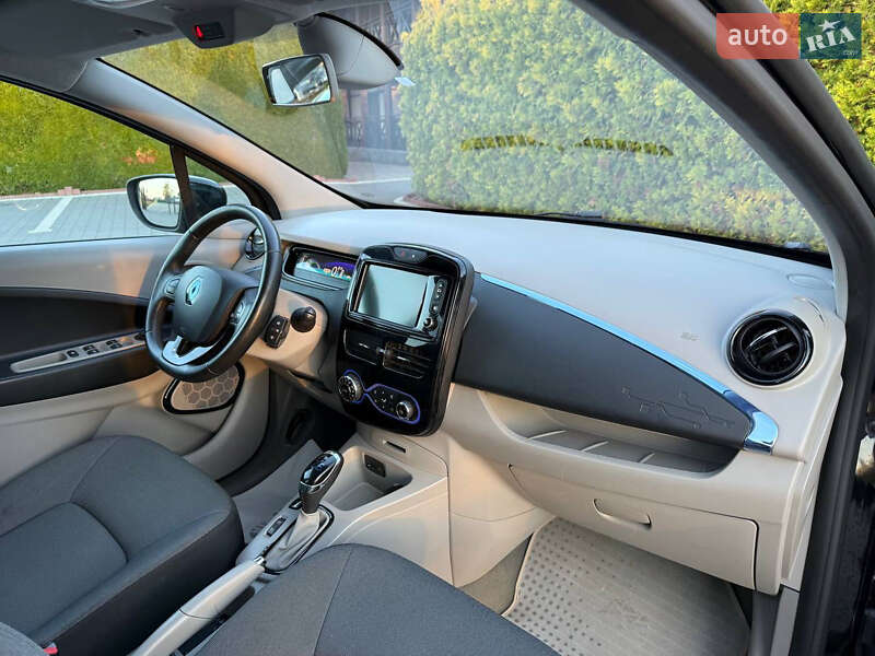 Хэтчбек Renault Zoe 2014 в Стрые фото 29 Хэтчбек Renault Zoe 2014 в Стрые