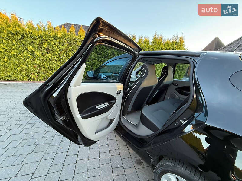 Хэтчбек Renault Zoe 2014 в Стрые фото 43 Хэтчбек Renault Zoe 2014 в Стрые