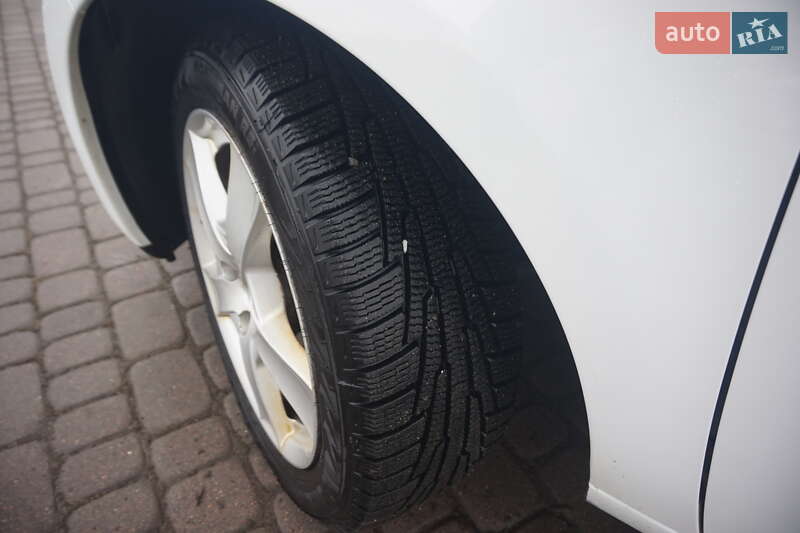 Хэтчбек Renault Zoe 2018 в Самборе