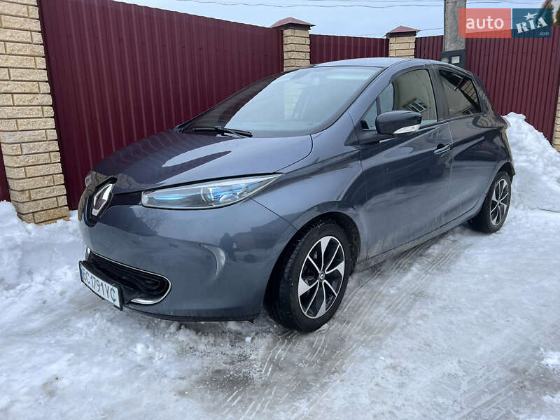 Хэтчбек Renault Zoe 2017 в Львове