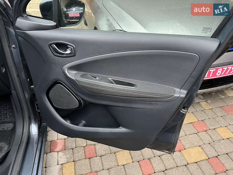 Хэтчбек Renault Zoe 2017 в Львове