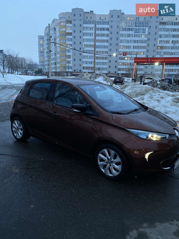 Хетчбек Renault Zoe 2015 в Львові фото 2 Хетчбек Renault Zoe 2015 в Львові