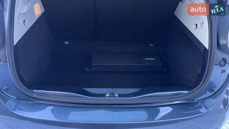 Хэтчбек Renault Zoe 2019 в Киеве