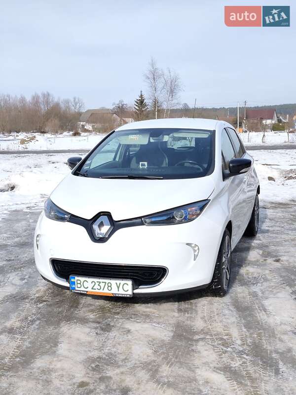 Хэтчбек Renault Zoe 2016 в Львове