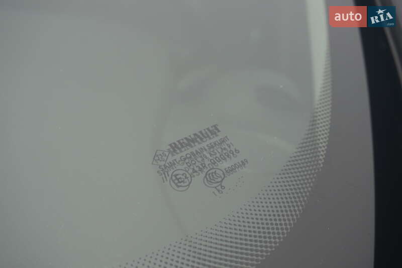 Хетчбек Renault Zoe 2017 в Самборі фото 59 Хетчбек Renault Zoe 2017 в Самборі