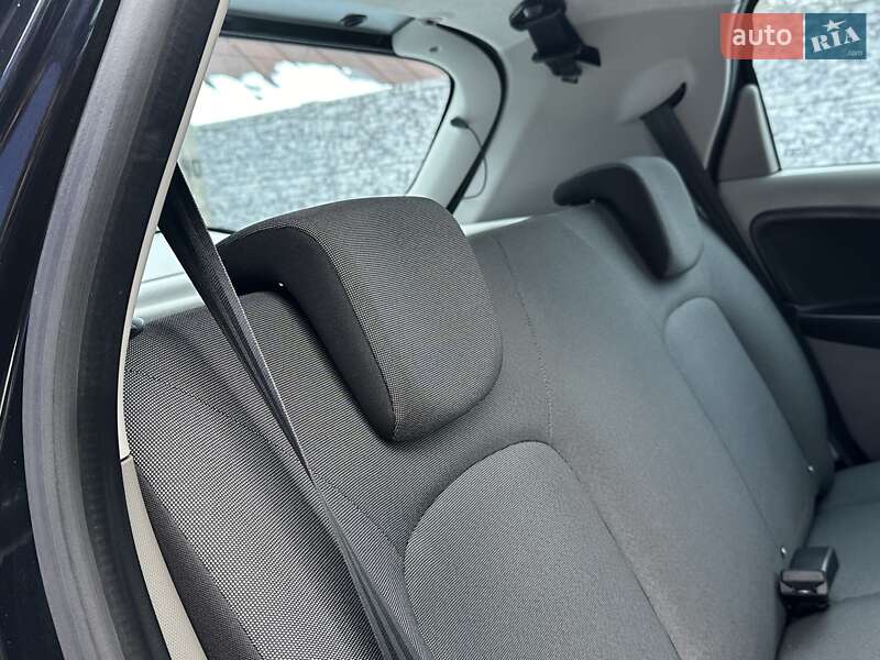 Хэтчбек Renault Zoe 2014 в Ровно фото 93 Хэтчбек Renault Zoe 2014 в Ровно