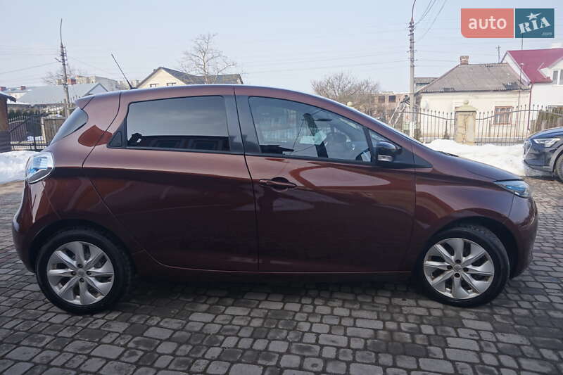 Хэтчбек Renault Zoe 2015 в Самборе фото 16 Хэтчбек Renault Zoe 2015 в Самборе