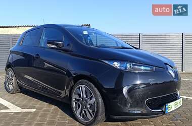 Хэтчбек Renault Zoe 2018 в Дубно