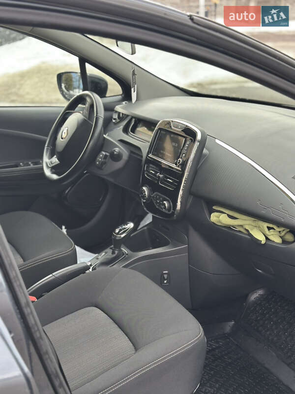 Хэтчбек Renault Zoe 2018 в Львове