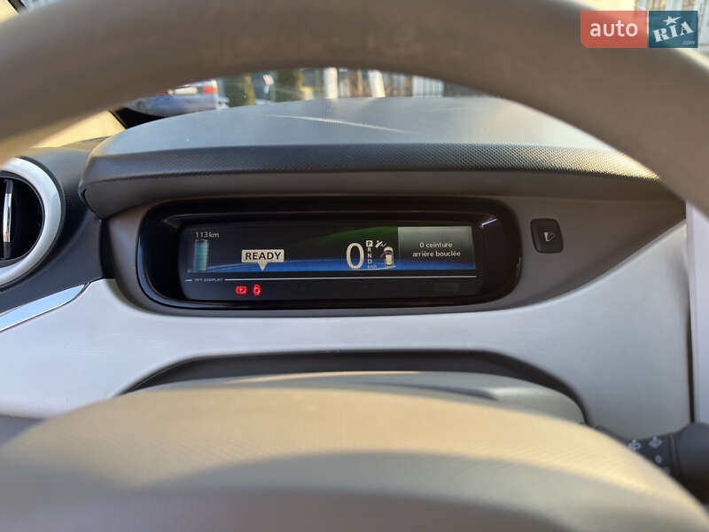 Хэтчбек Renault Zoe 2016 в Черновцах