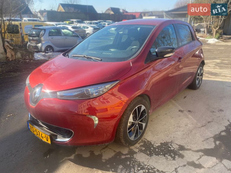 Хэтчбек Renault Zoe 2017 в Дубно