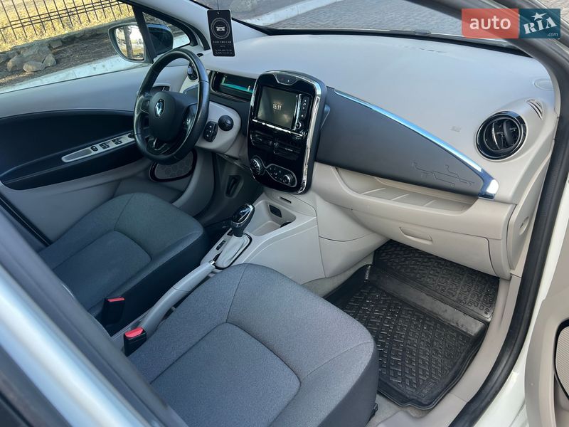 Хетчбек Renault Zoe 2014 в Рівному