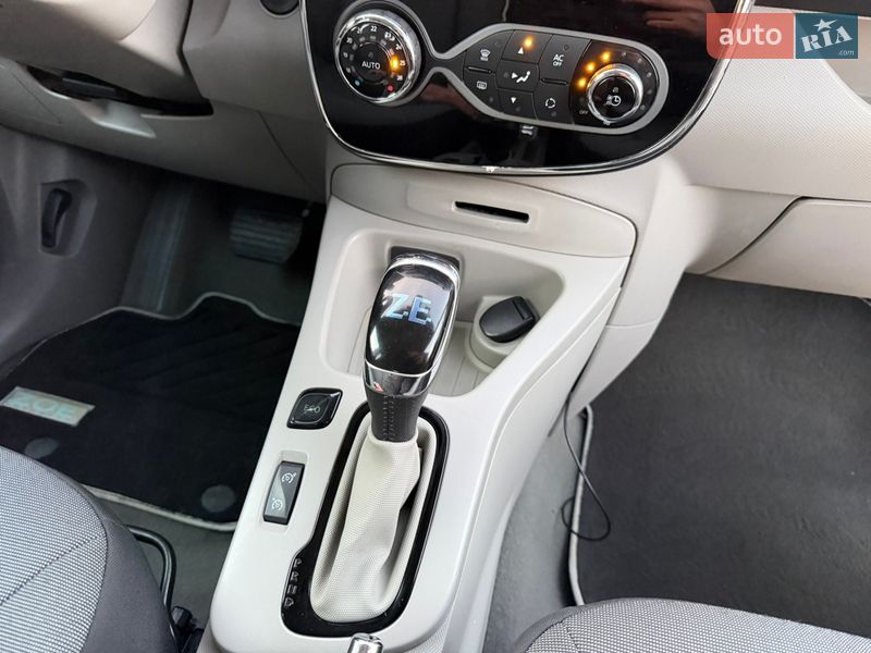 Хэтчбек Renault Zoe 2014 в Радивилове