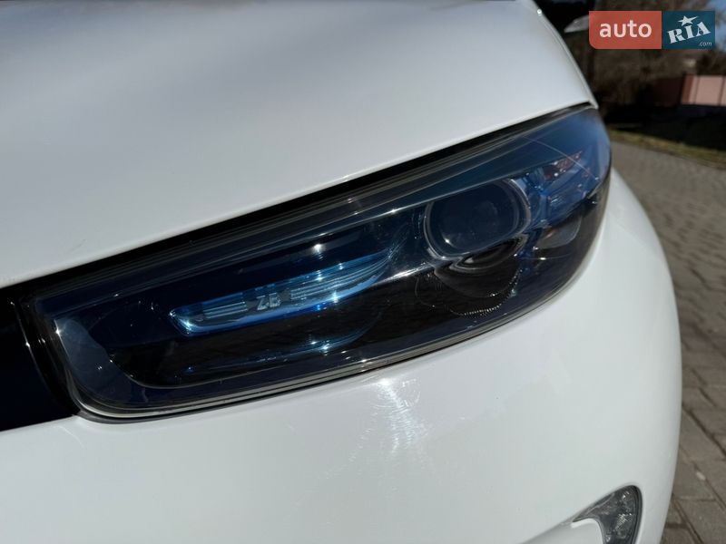 Хэтчбек Renault Zoe 2018 в Львове