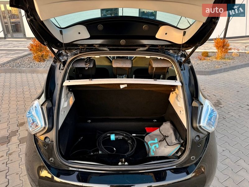Хэтчбек Renault Zoe 2015 в Луцке
