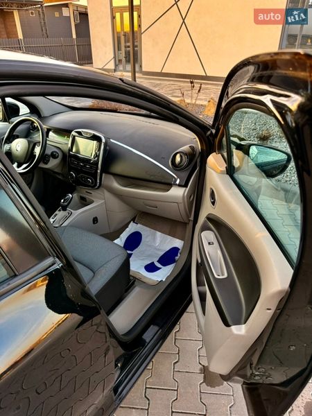 Хэтчбек Renault Zoe 2015 в Луцке