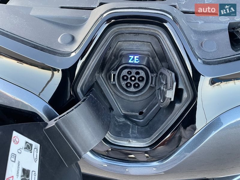 Хэтчбек Renault Zoe 2018 в Тернополе