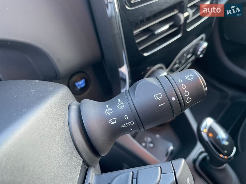 Хэтчбек Renault Zoe 2018 в Тернополе