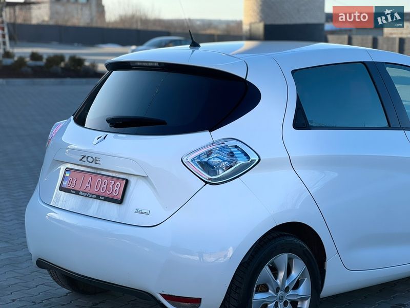 Хэтчбек Renault Zoe 2018 в Дубно