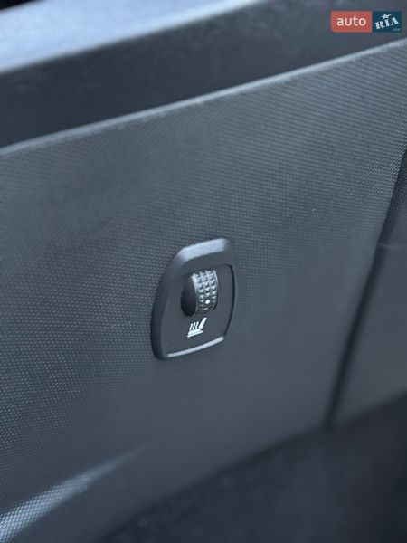 Хэтчбек Renault Zoe 2017 в Городке