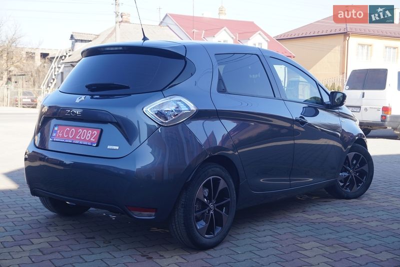 Хэтчбек Renault Zoe 2018 в Самборе