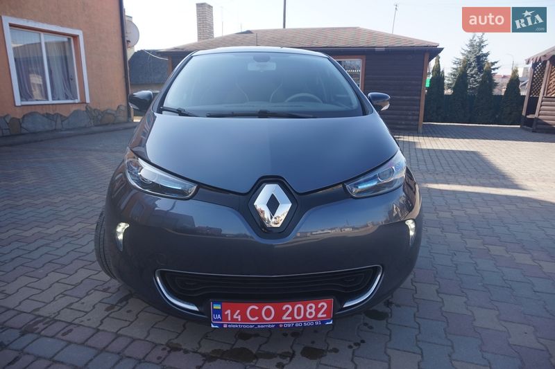 Хэтчбек Renault Zoe 2018 в Самборе