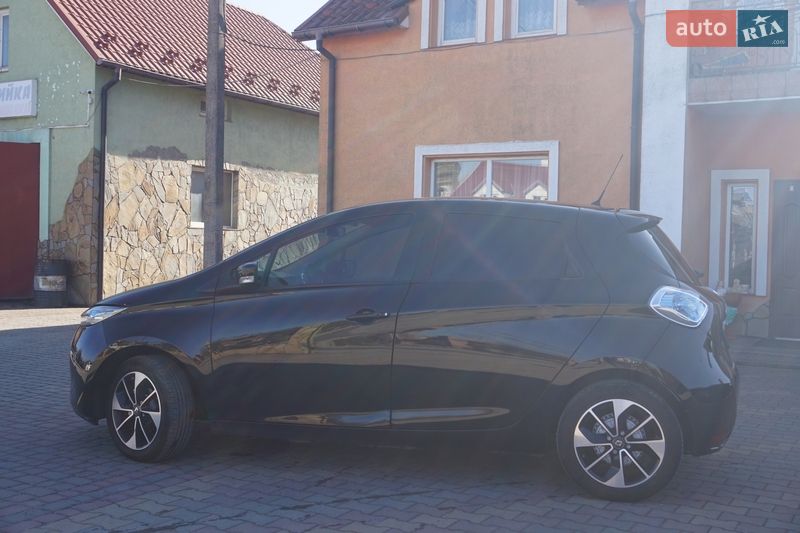 Хэтчбек Renault Zoe 2018 в Самборе