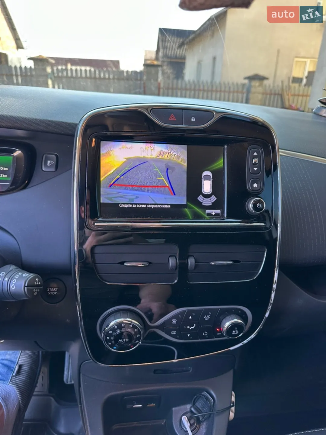 2017 Renault ZOE - мініатюра 18
