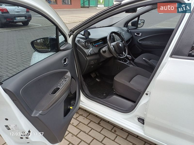 Хэтчбек Renault Zoe 2018 в Львове фото 12 Хэтчбек Renault Zoe 2018 в Львове