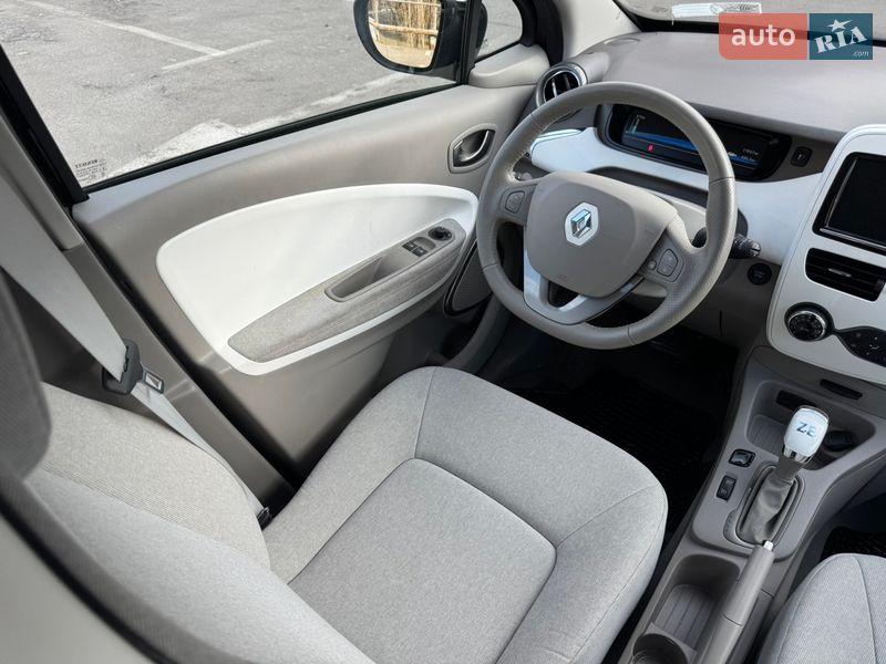 Хэтчбек Renault Zoe 2019 в Киеве