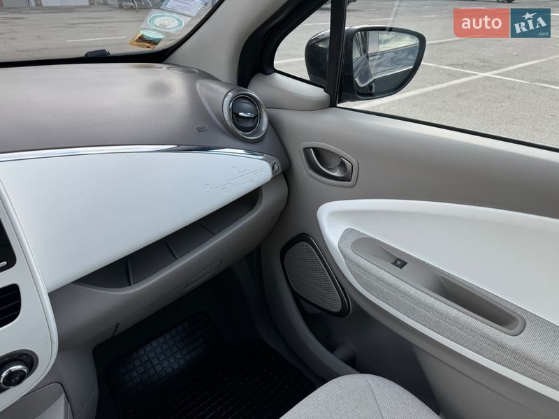 Хэтчбек Renault Zoe 2019 в Киеве