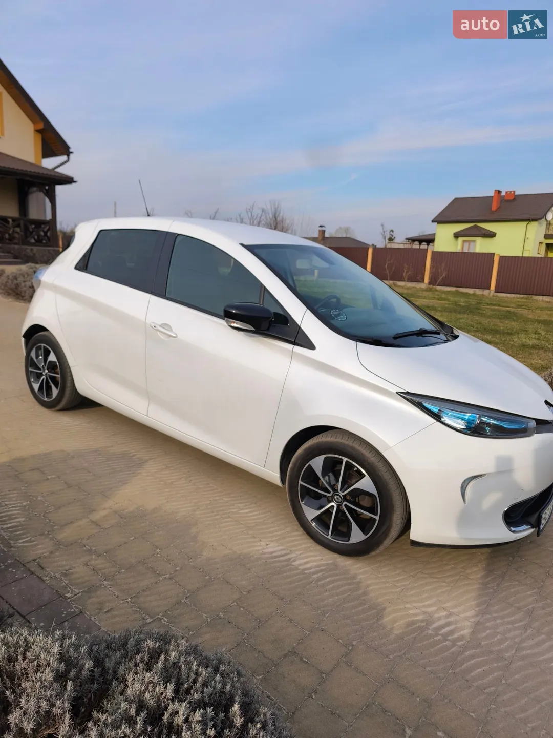Renault Zoe 2017 VIN VF1AGVYF057355919 фото оголошення 5 з 5