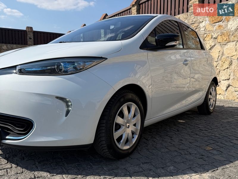 Хэтчбек Renault Zoe 2014 в Ровно