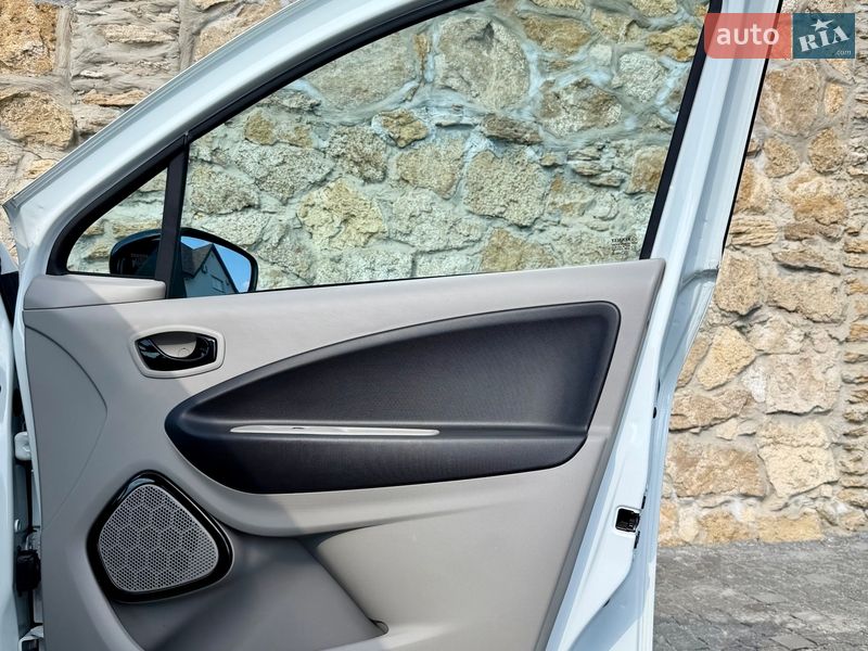 Хэтчбек Renault Zoe 2014 в Ровно