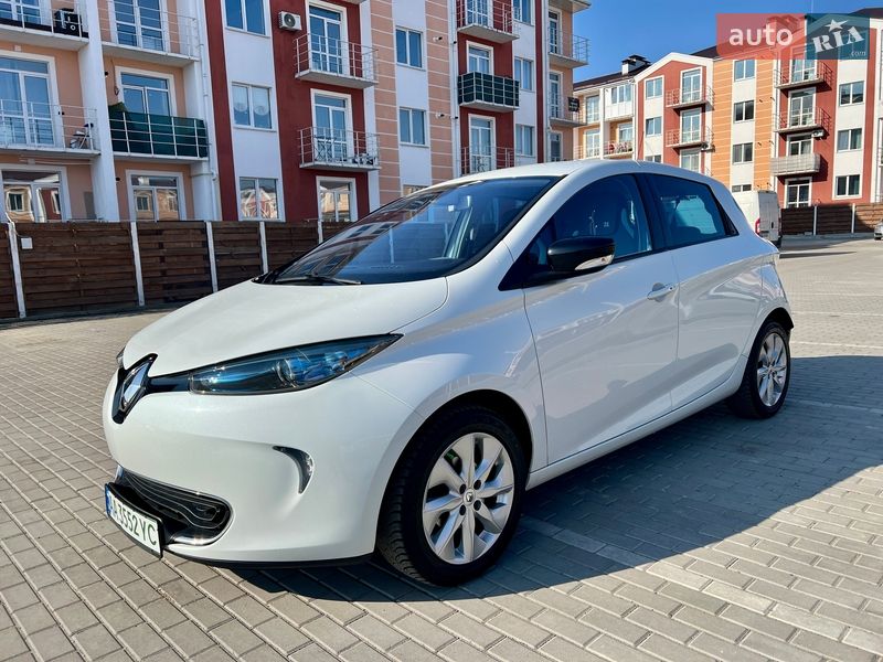 Хэтчбек Renault Zoe 2015 в Киеве фото 2 Хэтчбек Renault Zoe 2015 в Киеве