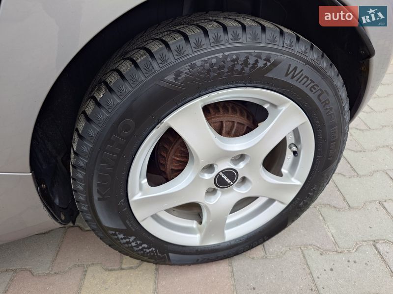 Хэтчбек Renault Zoe 2016 в Самборе