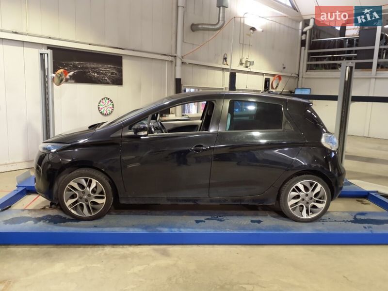Хетчбек Renault Zoe 2015 в Луцьку