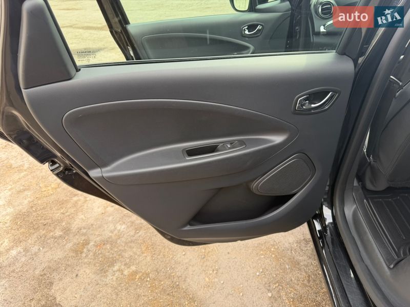 Хэтчбек Renault Zoe 2018 в Тернополе фото 21 Хэтчбек Renault Zoe 2018 в Тернополе