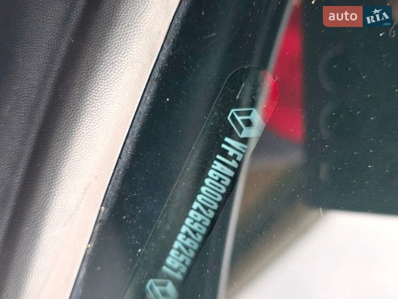 Хэтчбек Renault Zoe 2022 в Киеве фото 19 Хэтчбек Renault Zoe 2022 в Киеве