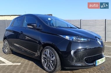 Хэтчбек Renault Zoe 2018 в Дубно