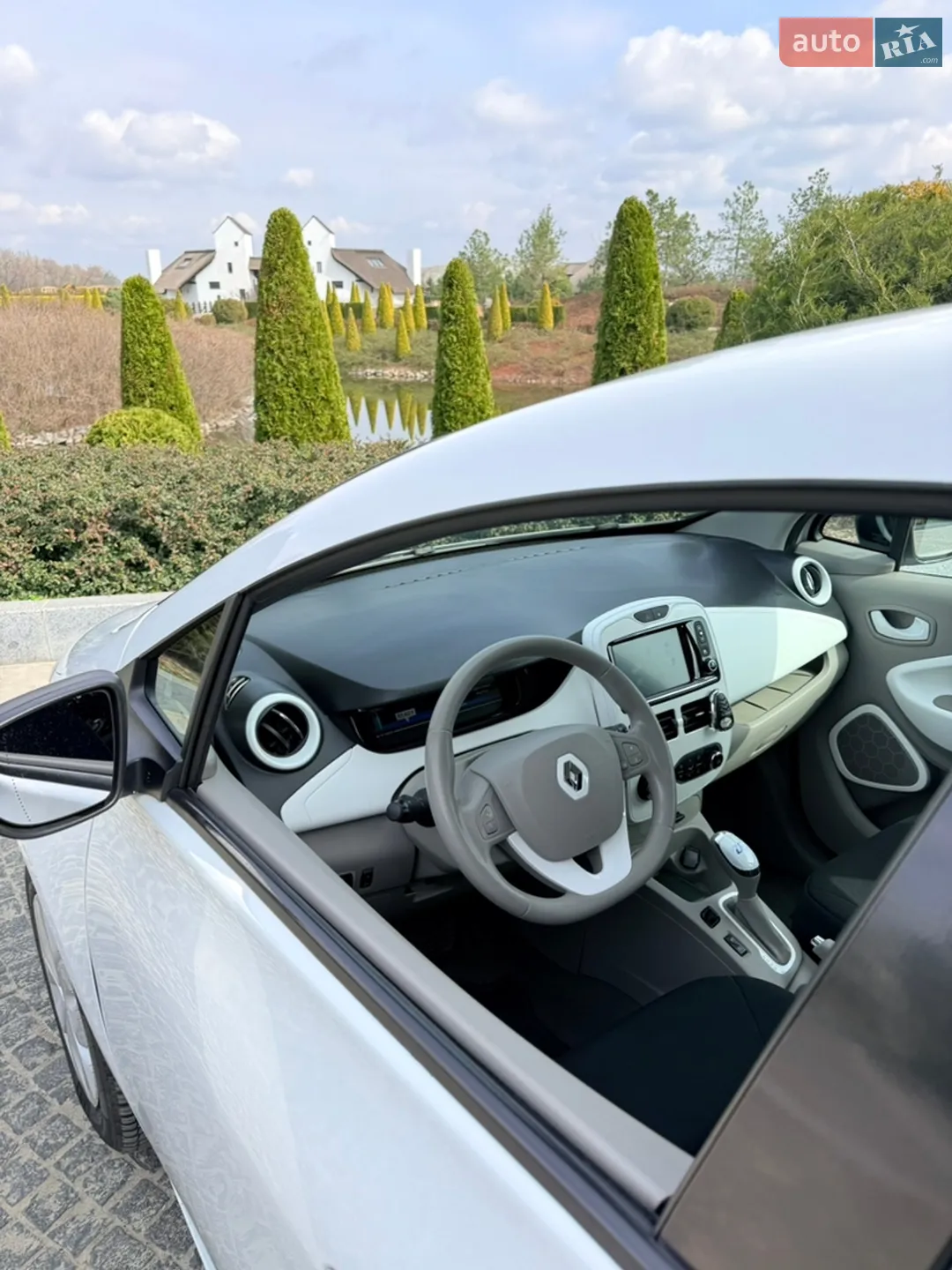 2019 Renault ZOE - мініатюра 11