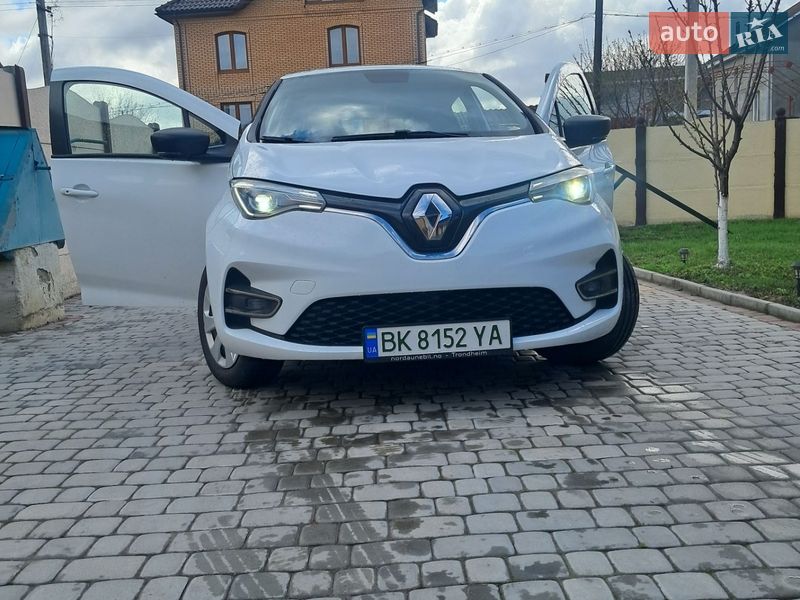 Хэтчбек Renault Zoe 2020 в Дубно