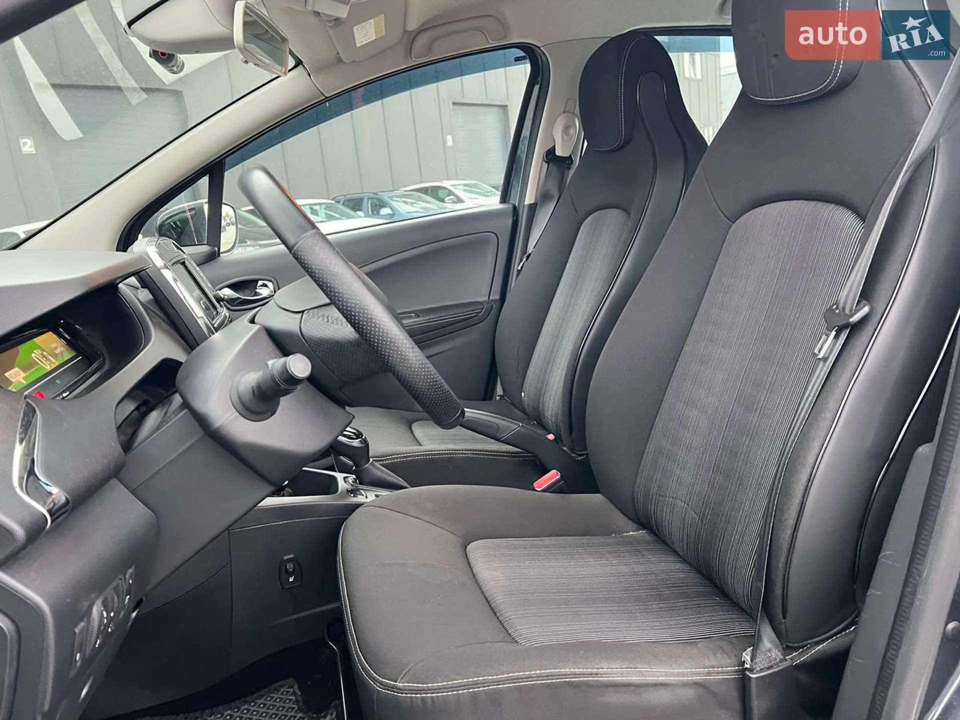 2017 Renault ZOE - мініатюра 18