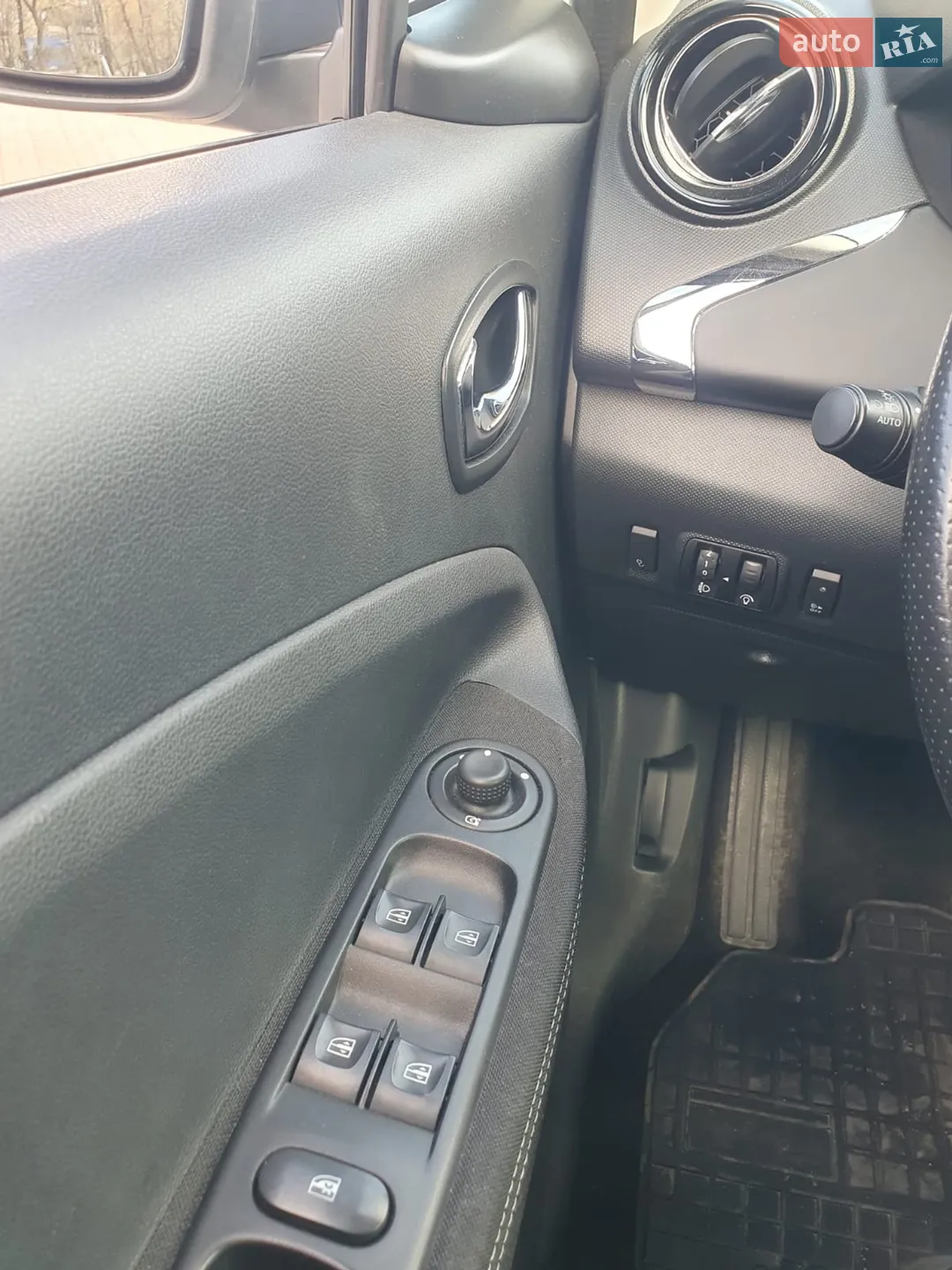 2019 Renault ZOE - мініатюра 23