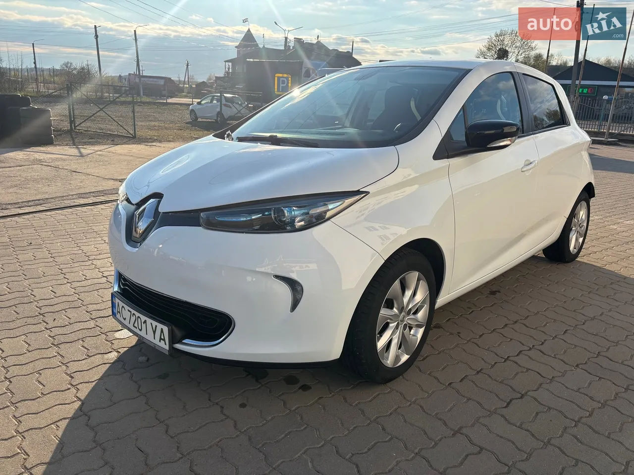 2015 Renault ZOE - мініатюра 10