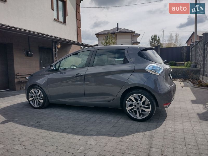 Хэтчбек Renault Zoe 2017 в Ровно