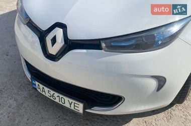 Хетчбек Renault Zoe 2015 в Києві