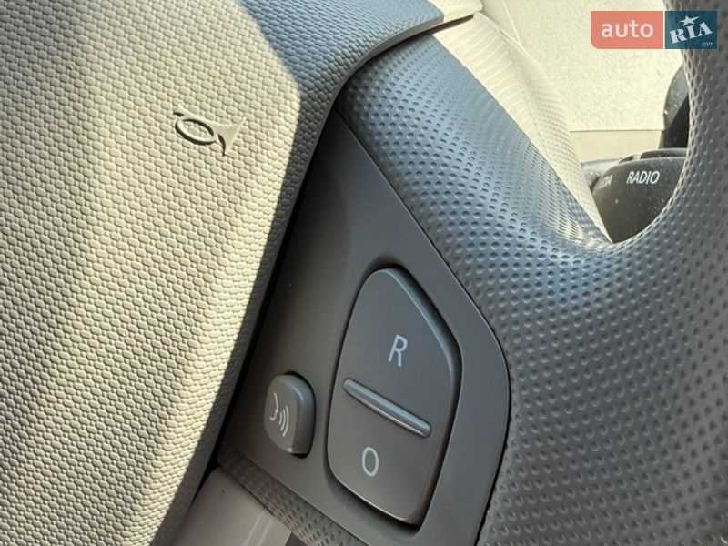 Хэтчбек Renault Zoe 2018 в Василькове